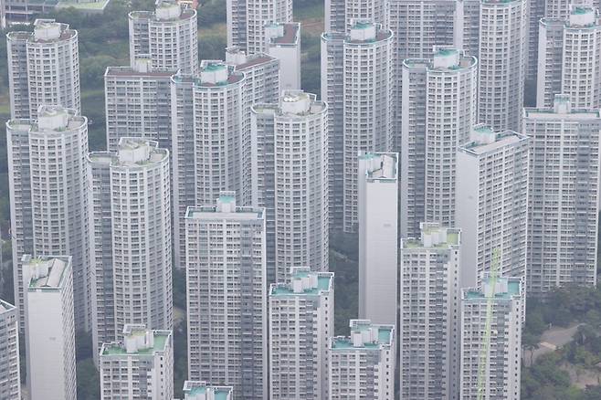 8일 서울 송파구 서울스카이에서 본 일대 아파트. 2025.6.8 [사진 = 연합뉴스]