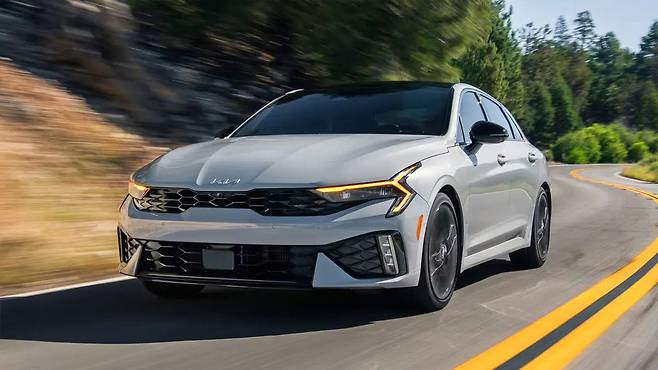 기아 K5 하이브리드