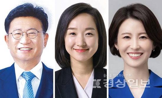 ▲ 이선호 전 울산시당위원장, 전은수 전 남구갑 지역위원장안귀령 전 선대위 대변인(왼쪽부터)