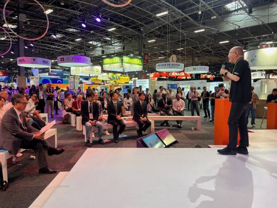 지난 13일(현지시간) 프랑스에서 열린 슈퍼 피치 코리아 피칭 진행모습. 사진=중진공