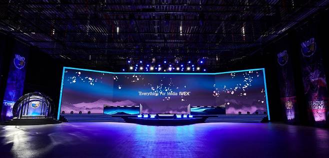 프로탁구리그 경기가 열리는 광명시 IVEX 스튜디오 특설경기장. 사진=프로탁구연맹