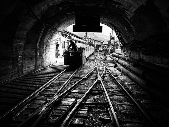 지난달 30일 강원도 삼척시 도계광업소 도계갱구 입구. 지난 2월에 이미 마지막 채탄 작업을 했고 이후 정리 작업 중이었다. [사진 전제훈]