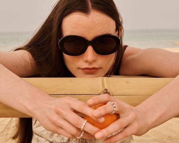 W컨셉 인기 상품 '유즈풀 아뜰리에 잔느 선글라스' / 사진=W컨셉 제공