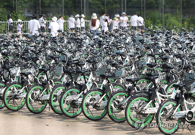 다자녀 가구에 대해 따릉이 이용 요금을 감면하는 조례안이 발의됐다. [사진 = 연합뉴스]