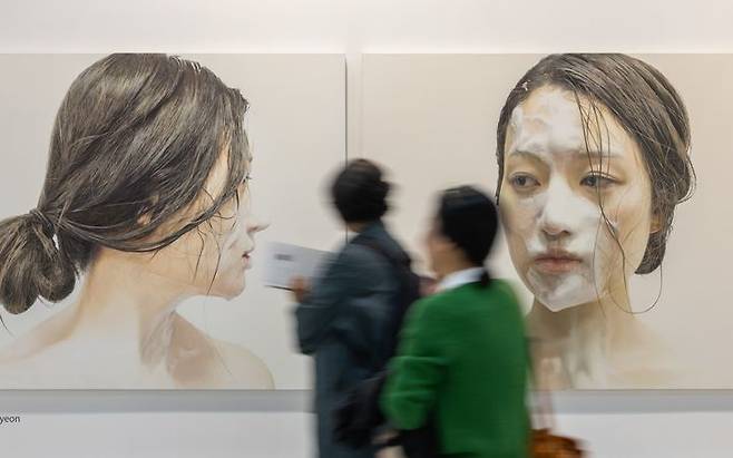 2025 화랑미술제 in 수원이 수원컨벤션센터 1F & 3F 전관에서 26일부터 29일까지 열린다. *재판매 및 DB 금지