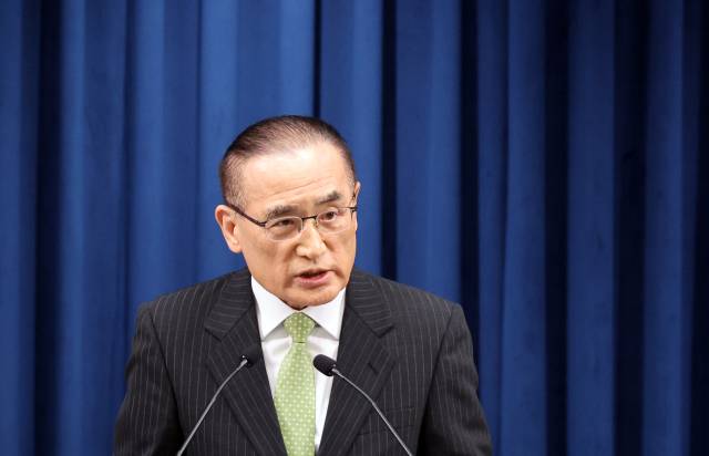 위성락 국가안보실장이 15일 서울 용산 대통령실에서 이재명 대통령 캐나다 G7 정상회의 참석 관련 설명을 하고 있다. 연합뉴스