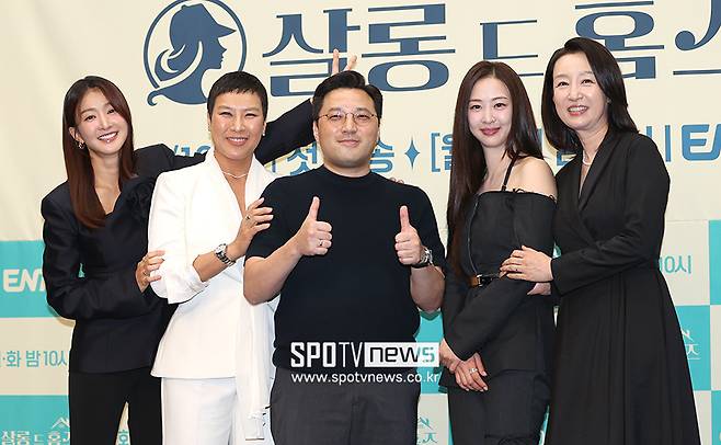 ▲ 이시영 정영주 민진기 감독 김다솜 남기애 ⓒ곽혜미 기자
