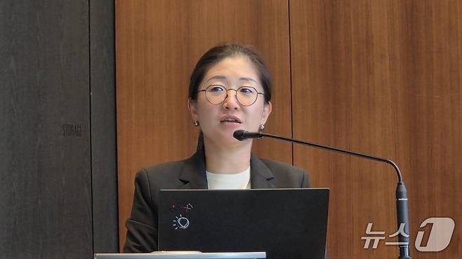 김현정 한국IBM컨설팅 대표가 AI 인사이트 포럼에서 글로벌 CEO 연구 결과를 발표하고 있다. 2025.6.17 뉴스1 ⓒ News1 김민석 기자10