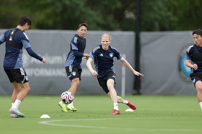 아트리움 헬스 퍼포먼스 파크(샬럿, 미국)/ 2025 피파 클럽월드컵/ 울산HDFC/ 훈련/ 울산 루빅손/ 사진 김정수