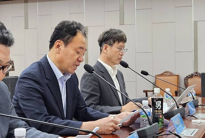 게임 질병화에 부정적인 입장을 밝힌 이장주 더불어민주당 게임특위 부위원장