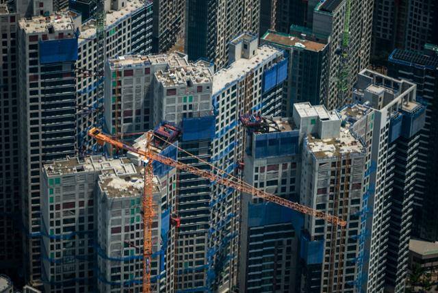 서울시내 아파트 공사현장. 기사 내용과 직접적 관련 없음. 뉴시스