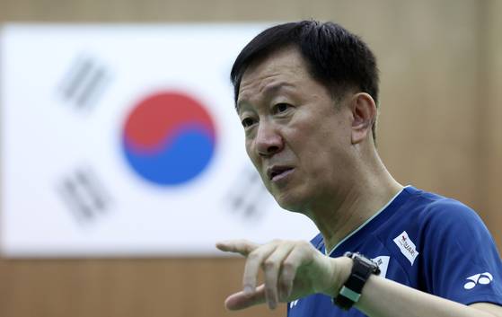 박주봉 감독은 지난 20년간 일본배드민턴대표팀 사령탑으로 활동하다 지난 4월 배드민턴대표팀 지휘봉을 잡았다. 뉴시스
