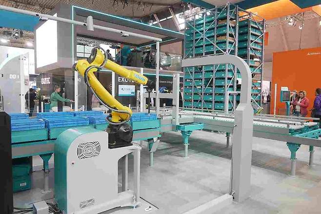 글로벌 창고 자동화 로봇 기업 엑소텍코리아가 경기 파주시에 차세대 데모센터를 열었다. 사진=엑소텍