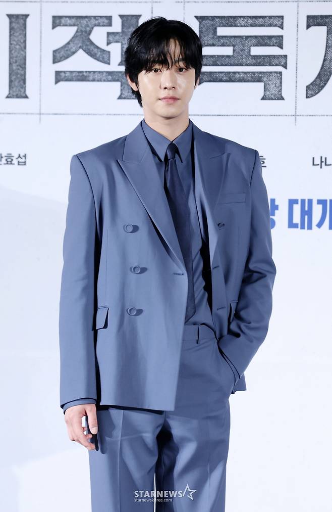 배우 안효섭이 17일 서울 광진구 롯데시네마 건대입구에서 진행된 영화 '전지적 독자 시점(김병우 감독)' 제작보고회에 참석해 포즈를 취하고 있다. /2025.06.17 /사진=김휘선 hwijpg@