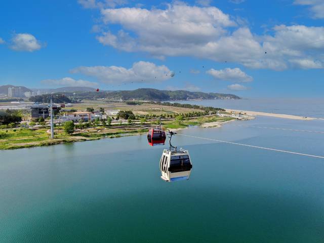 왕피천공원 케이블카 모습. 울진군 제공