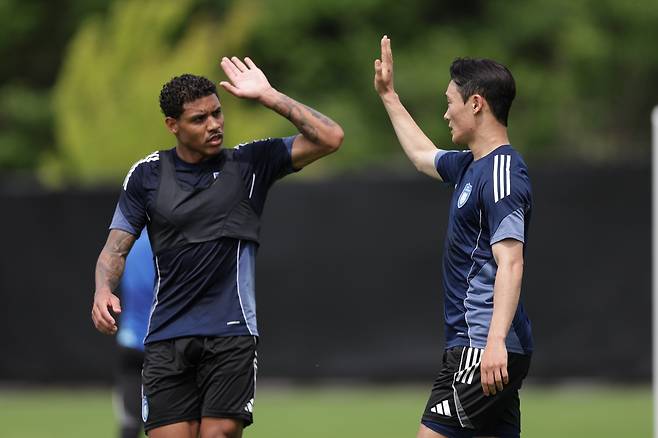 포항스틸야드/ K리그1/ 포항스틸러스 vs 강원FC/ 단체/ 사진 김정수