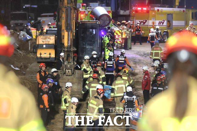 신안산선 붕괴 사고 피해자 수습 모습./광명시