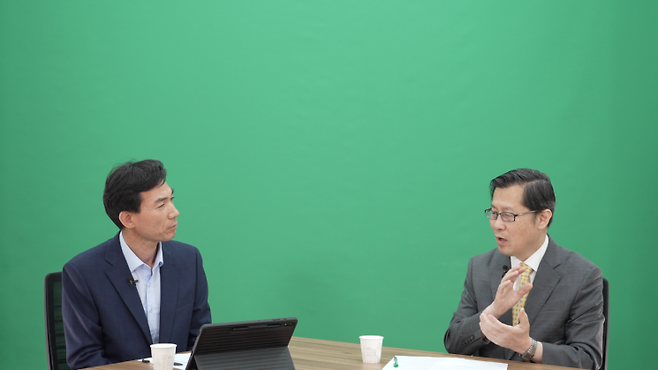 정 부소장은 "큰 변화를 가져오려면 협상 테이블에 모든 것을 올려놓아야 한다"고 조언했다.