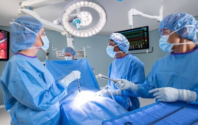 image.png [단독] 정부, 환자 부풀리기·무면허 의료 행위 뿌리 뽑는다…부정 수급 \'정조준\'