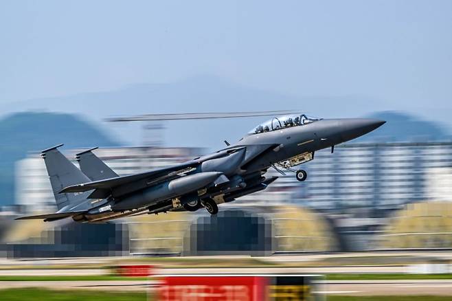 훈련 참가를 위해 이륙하는 F-15K. 공군 제공