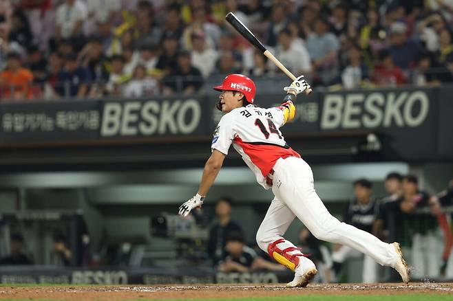 ▲ 내야수들의 줄부상 속에 고군분투하며 가치가 재조명되고 있는 김규성 ⓒKIA타이거즈