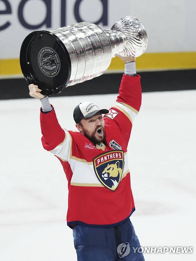 스탠리컵 파이널 6차전에서 4골을 터트린 샘 라인하트 [AP=연합뉴스]