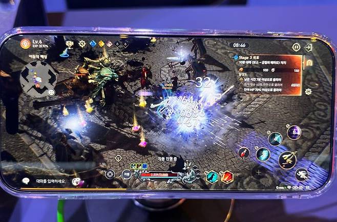 모바일 기기로 즐겨본 1인 플레이 콘텐츠 '키오스 브레이크'. 수려한 그래픽과 쾌적한 조작감이 특징적이었다.ⓒ데일리안 이주은 기자