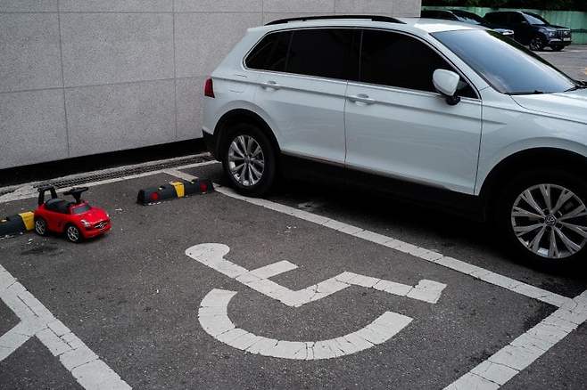 058f8919bc816cf17cf1dca511f11a395bd9e07786301537bcc3