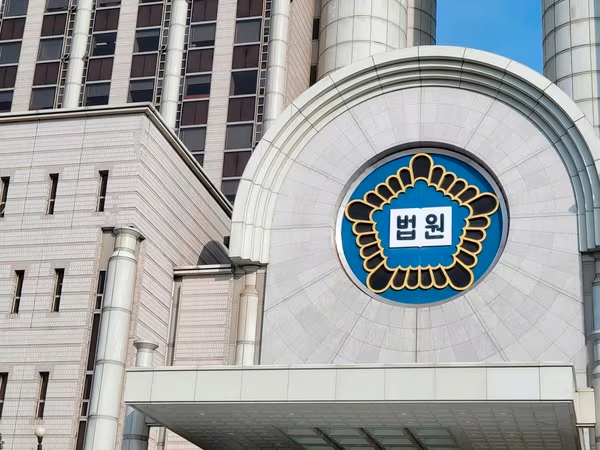 image.png [단독] ‘5000억원대 부동산 사기’ 김현재 케이삼흥 회장, 보석으로 풀려나