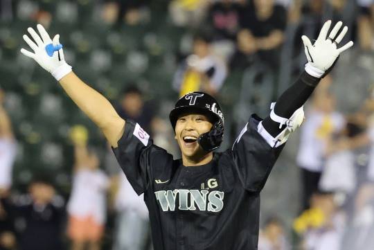 송찬의 끝내기로 LG 승리. 사진=연합뉴스