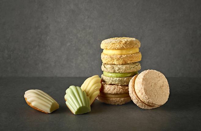 패스트리 부티크 대표 상품인 다쿠아즈와 마들렌 / 사진=서울신라호텔