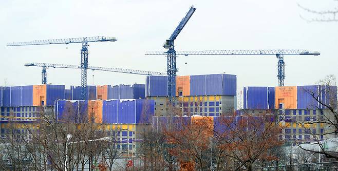 대구시의 한 아파트 공사 현장 모습 [사진 출처 = 연합뉴스]