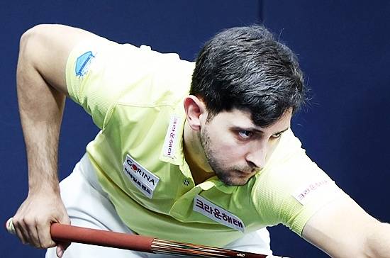 다비드 마르티네스는 애버리지 2.478을 앞세워 로빈슨 모랄레스를 3:1로 꺾고 32강에 진출했다. (사진=PBA)