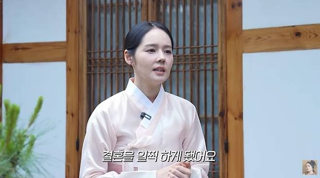[서울=뉴시스] 19일 유튜브 채널 '자유부인 한가인'에는 '관상가가 보는 국보급 코 한가인의 얼굴은? (+김동준 비교, 연정훈 궁합, 이혼, 금전운)'라는 제목의 영상이 공개됐다. (사진=유튜브 채널 '자유부인 한가인' 화면 캡처) 2025.06.19 photo@newsis.com *재판매 및 DB 금지