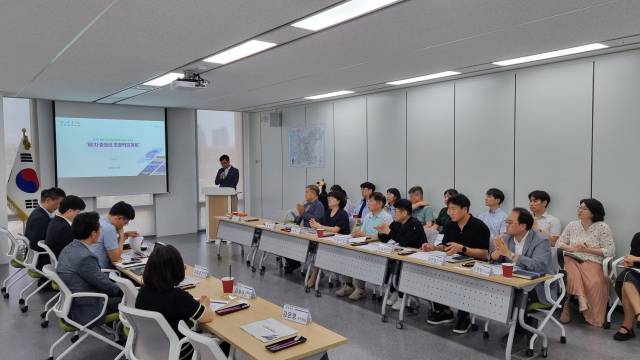 ▲ 충청광역연합이 18일 충청권 초광역권계획(2026~2040) 수립 연구용역 착수보고회를 열었다. ⓒ대전시