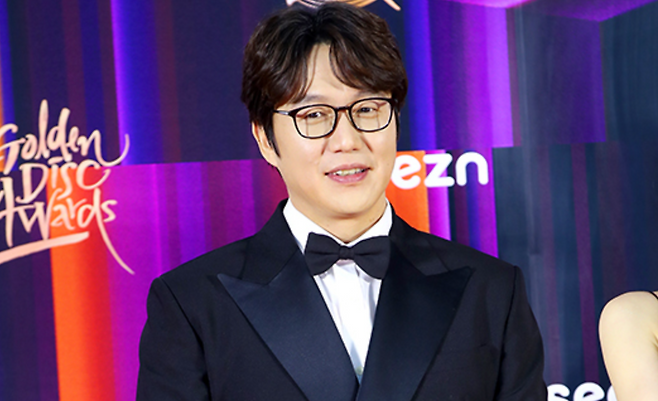 가수 성시경이 자신의 유튜브 콘텐츠 ‘꾸밀텐데’를 둘러싼 혹평에 대해 직접 입을 열었다. 세계일보 자료사진