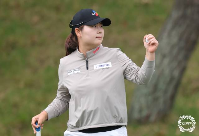 올해 우승과 준우승을 모두 차지한 홍정민. 사진 제공=KLPGA