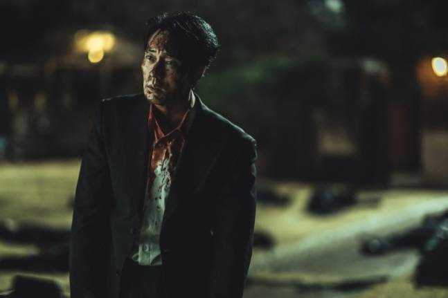 넷플릭스 ‘광장’ 속 소지섭. 넷플릭스 제공