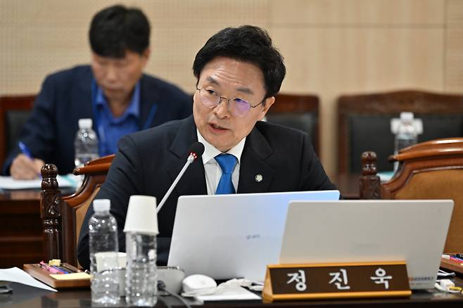 정진욱 더불어민주당 의원. /뉴시스