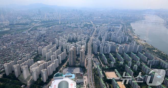 서울시내 아파트단지 모습. 2025.6.19/뉴스1 ⓒ News1 박세연 기자