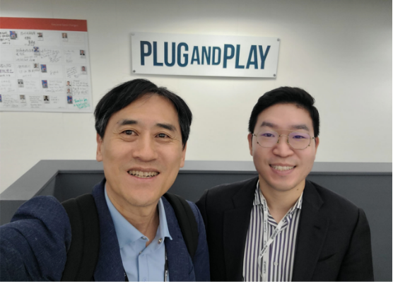 Summit에 참여한 케이그라운드벤처스 조남훈 대표(왼쪽)와 Plug & Play Korea 디렉터 David Kim