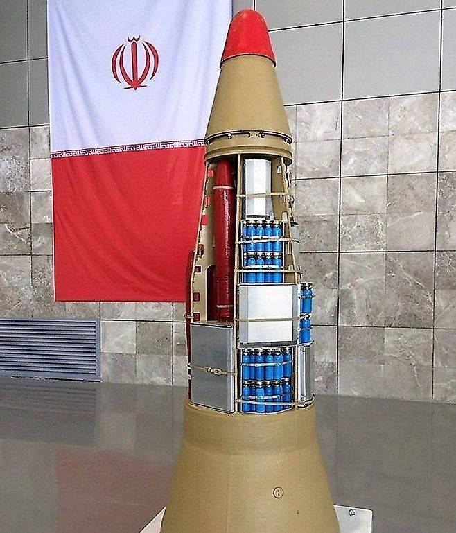 이란의 집속탄 탄도미사일 이미지. 엑스(X·옛 트위터) 캡처 @YDBPDHR