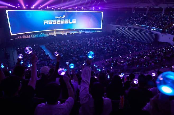 '메이플' 2025 여름 쇼케이스 '어셈블' 현장