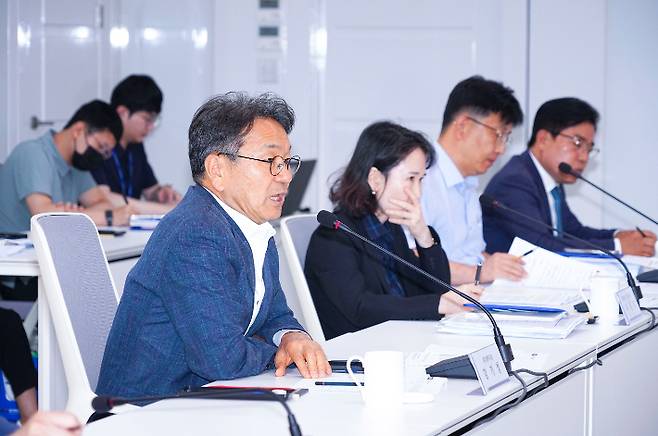 광주광역시는 20일 시청 소회의실에서 '제2차 골목경제 상황회의'를 열어 광주공공배달앱 활성화 방안을 논의했다. 광주시 제공