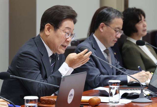 이재명 대통령이 19일 용산 대통령실에서 열린 국무회의에서 발언하고 있다. 연합뉴스