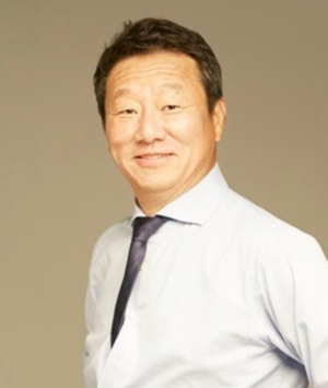 최윤 더코리아스포츠포럼 상임대표