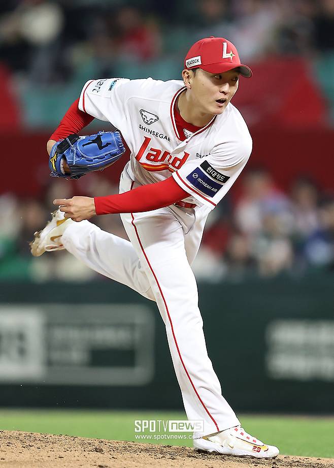 ▲ 올 시즌 SSG 선발 로테이션에 하나의 희망을 남긴 김건우 ⓒ곽혜미 기자