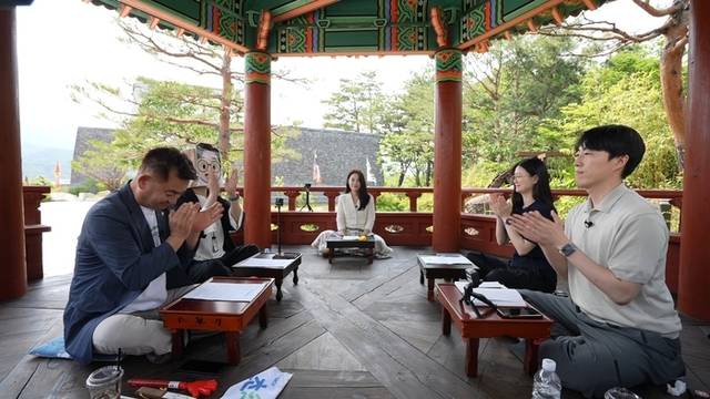 ▲ 태백·춘천·속초·양구 등 강원 4개 시군 홍보담당자들이 뭉쳐 협업 콘텐츠 제작을통해 이번주부터 각 시군의 공식 SNS 채널을 통해 시민들에게 콘텐츠를 제공하고 있어 화제다.