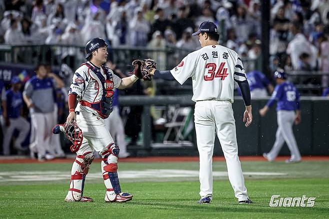 롯데 정보근은 20일 사직 삼성전에서 8번타자 포수로 선발출전해 결승타를 포함한 멀티히트로 팀 3연승에 힘을 보탰다. 사진제공｜롯데 자이언츠