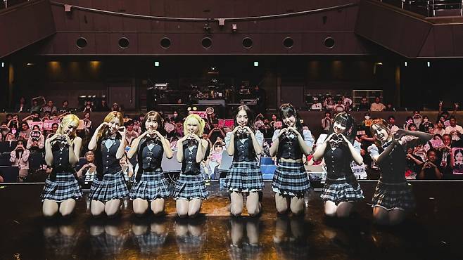 유니스, 한국→일본→필리핀..첫 팬콘 아시아 투어 '성황'